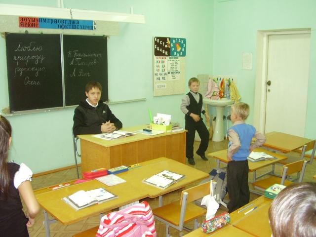Учитель-дублёр ученик 9 класса Тумбаев Александр