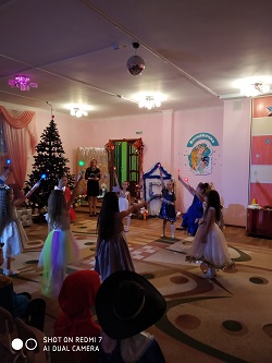 Танец Звездочек На Новый Год Танец Звездочек На Новый Год