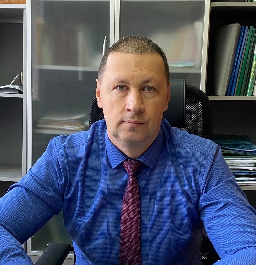 директор школы Митрофанов Константин Александрович